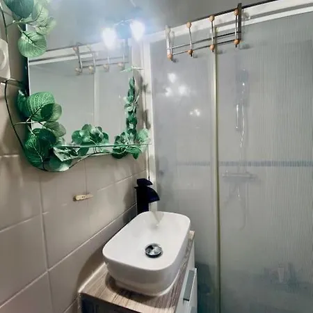 Le Repaire Des Heros 150m Parking Prive - Lesvoyagescolores Apartment Saint-Valery-en-Caux