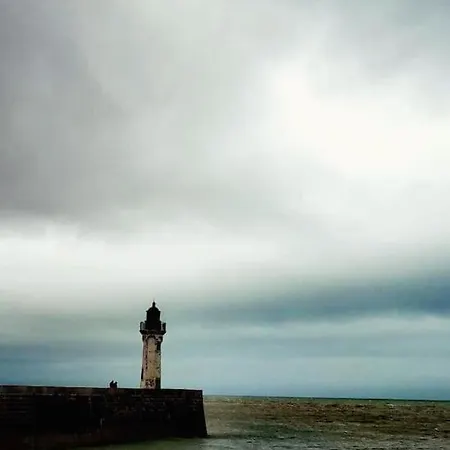 A Valery En Caux - 150m - Parking Prive アパート